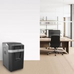 HP Pro Shredder Auto 200CC – 2820 Μαύρος καταστροφέας εγγράφων με συνδετήρες και καρτών Cross Cut P4